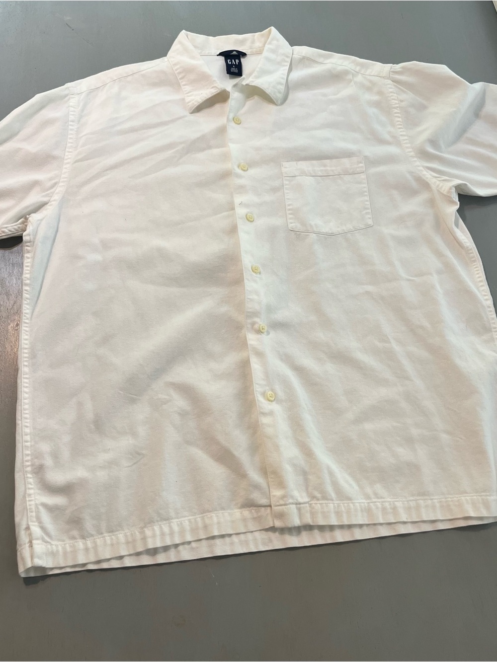 GAP Men's White Short-Sleeve Cotton Button Down Shirt Large
